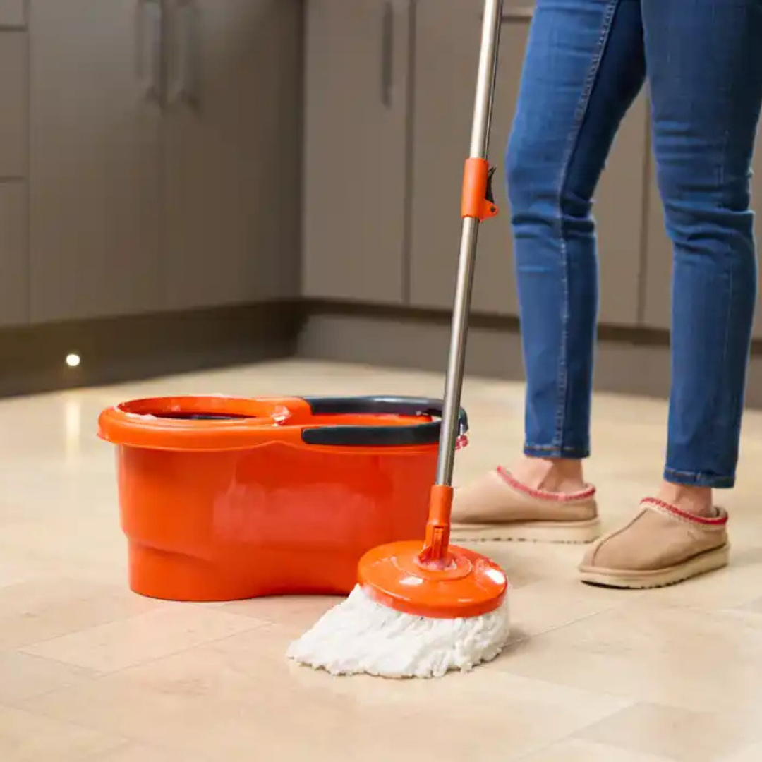 MACROMAX FOCUS SPIN MOP AND BUCKET SET + MULTI MOP REFILL – 360° Microfibre Mop with Spin-Dry Bucket