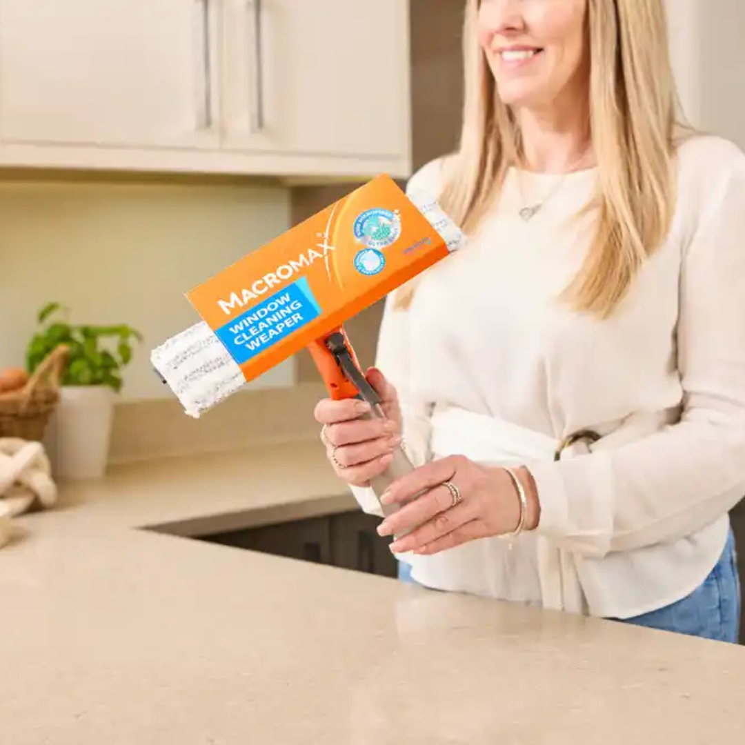 MACROMAX WINDOW CLEANING WIPER | Streak-Free Window & Mirror Cleaning Squeegee with Ergonomic Handle