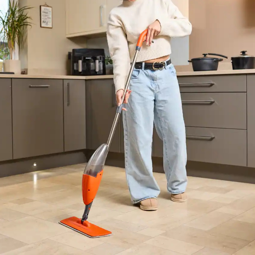 MACROMAX FLASH SPRAY MOP with 700ml Refillable Tank + MULTI SPRAY MOP REFILL – Bucket-Free Microfiber Floor Cleaning System